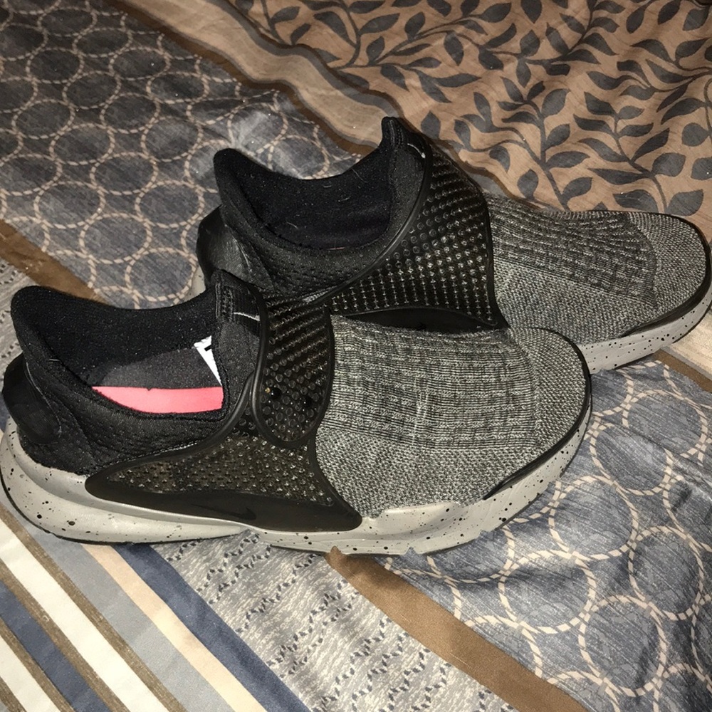 Heather Grey Nike Sock Dart